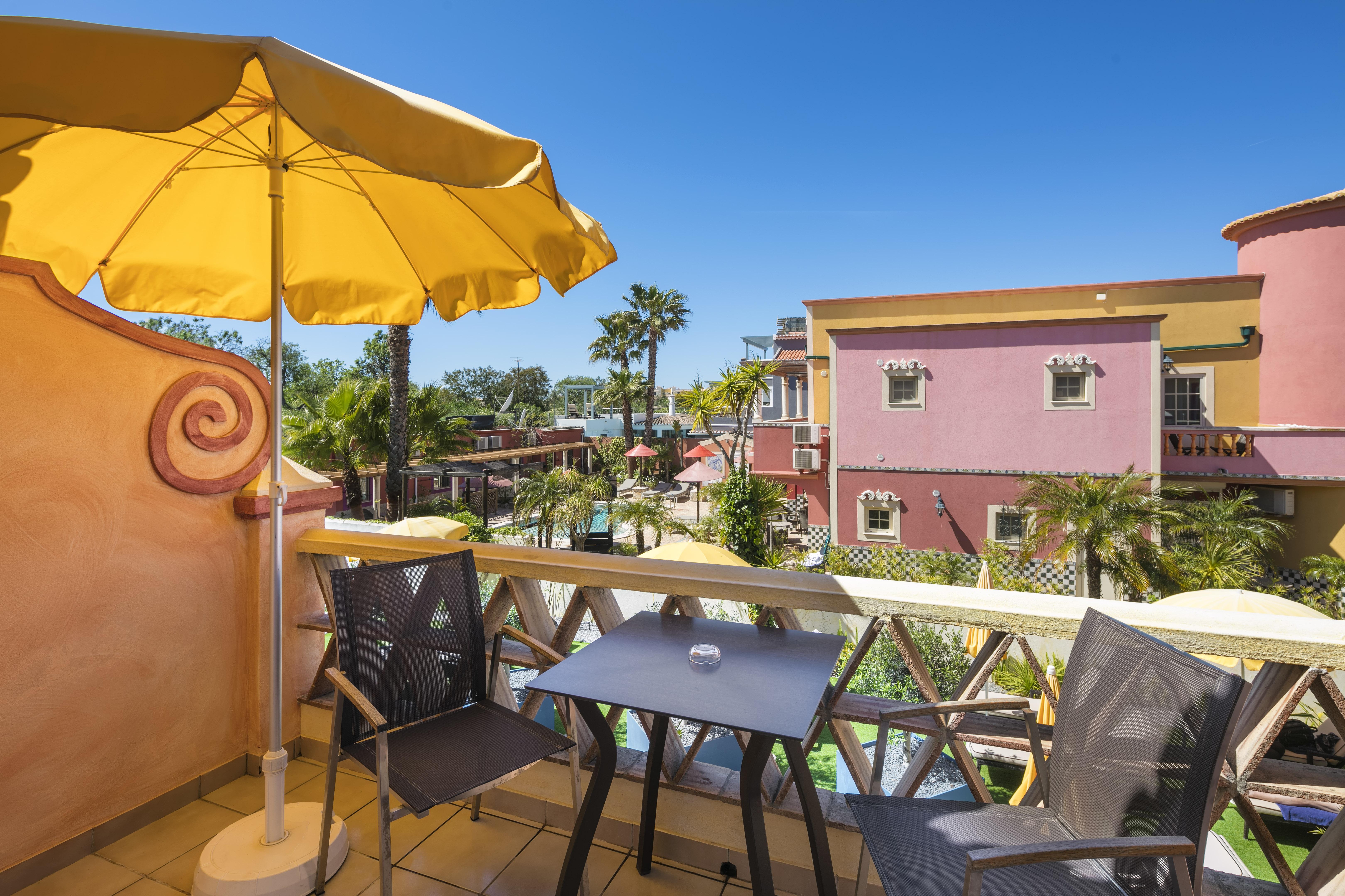 Costa D'Oiro Ambiance Village Lagos Exterior foto